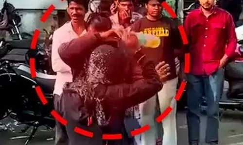 Ajmer: अंतरधार्मिक रिश्ते को लेकर परिवार में तनाव Ajmer: अंतरधार्मिक रिश्ते को लेकर परिवार में तनाव