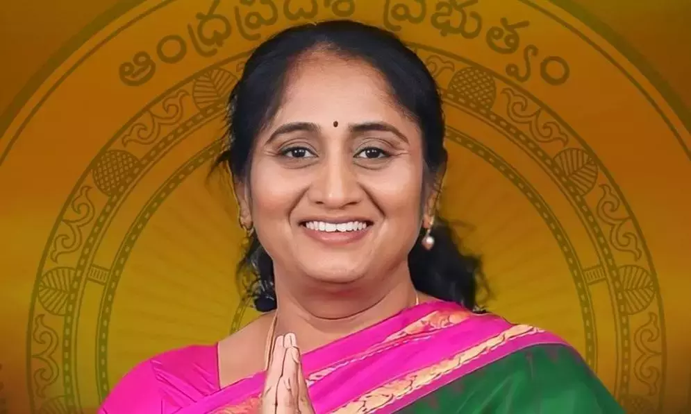 Andhra : 1 अप्रैल से हथकरघा बुनकरों को मुफ़्त बिजली मिलेगी मंत्री सविता Andhra : 1 अप्रैल से हथकरघा बुनकरों को मुफ़्त बिजली मिलेगी मंत्री सविता
