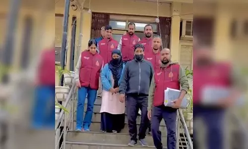 पुलिस ने 7.5 करोड़ रुपए की हेरोइन के साथ दंपति समेत तीन को किया गिरफ्तार