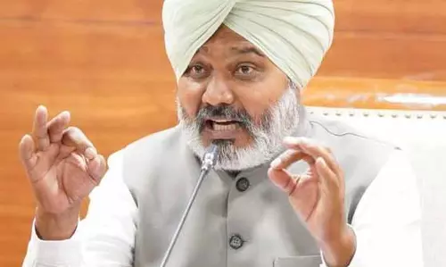 Punjab सरकार ने बिज़नेस ऑपरेशन को आसान बनाने के लिए नए ट्रेड कमीशन की घोषणा की Punjab सरकार ने बिज़नेस ऑपरेशन को आसान बनाने के लिए नए ट्रेड कमीशन की घोषणा की
