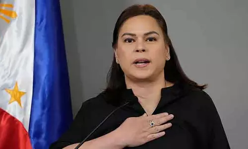 Philippines की वाइस प्रेसिडेंट सारा डुटर्टे 2028 में चुनाव लड़ेंगी, लेकिन इंपीचमेंट का खतरा Philippines की वाइस प्रेसिडेंट सारा डुटर्टे 2028 में चुनाव लड़ेंगी, लेकिन इंपीचमेंट का खतरा