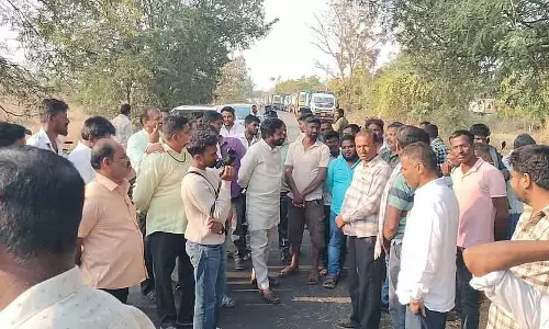 Doddaballapura : कचरा निपटान इकाई के ट्रक वापस लौटे Doddaballapura : कचरा निपटान इकाई के ट्रक वापस लौटे