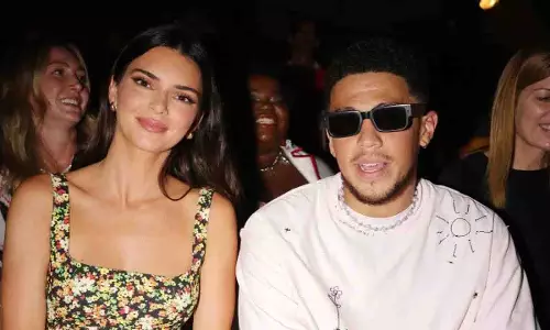 क्या Kendall Jenner के एक्स बॉयफ्रेंड डेविन बुकर ने दूसरे एक्स बैड बनी पर कटाक्ष किया?