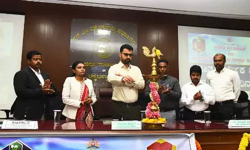 जिले में 2,352 मज़दूरों को गुलामी से आज़ाद कराया गया: Naveen Bhat जिले में 2,352 मज़दूरों को गुलामी से आज़ाद कराया गया: Naveen Bhat
