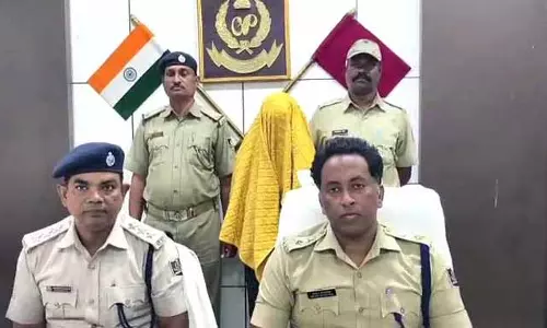 Kalahandi में मामूली बात पर गोली चलाने के आरोप में युवक गिरफ्तार Kalahandi में मामूली बात पर गोली चलाने के आरोप में युवक गिरफ्तार