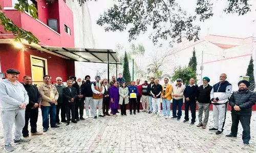 Jalandhar: नेशनल एथलीट को खेल में बेहतरीन प्रदर्शन के लिए सम्मानित किया गया