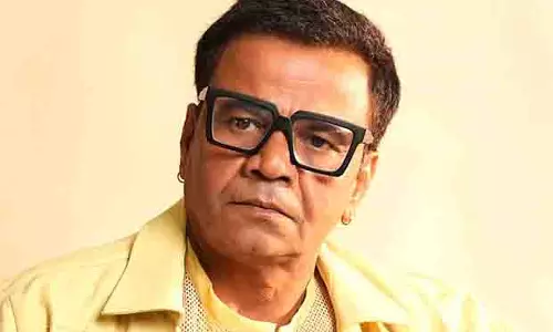 Rajpal Yadav चेक बाउंस मामले में व्यवसायी ने भावुक पल को याद किया