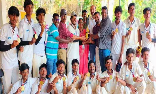 Kerala : कासरगोड पॉली इंटरपोल क्रिकेट में चैंपियन बना