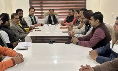 Sat Sharma ने सप्ताह भर चलने वाले गुरु रविदास जयंती कार्यक्रमों की समीक्षा की Sat Sharma ने सप्ताह भर चलने वाले गुरु रविदास जयंती कार्यक्रमों की समीक्षा की