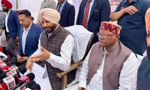 दोराहा रोड से श्री माता वैष्णो देवी तक कनेक्टिविटी और टूरिज्म को बढ़ावा मिलेगा: Ravneet Bittu दोराहा रोड से श्री माता वैष्णो देवी तक कनेक्टिविटी और टूरिज्म को बढ़ावा मिलेगा: Ravneet Bittu