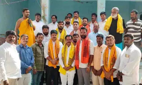 सभी को भक्ति की भावना विकसित करनी चाहिए: Ramavat Ravindrakumar सभी को भक्ति की भावना विकसित करनी चाहिए: Ramavat Ravindrakumar