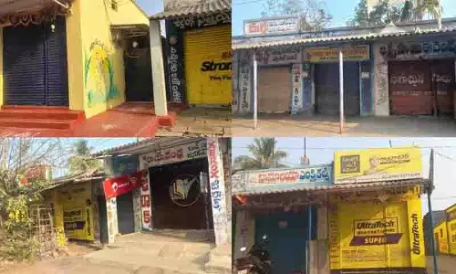 Kyathanapalli में बंद जारी है.. बाल्का सुमन के घर के सामने पुलिस तैनात