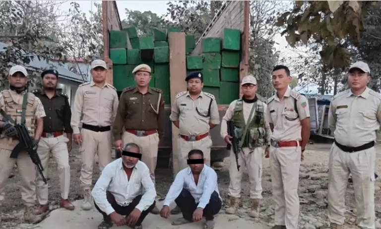 Manipur: असम जा रही अवैध लकड़ी से भरा ट्रक जिरीबाम में पकड़ा गया; दो लोग गिरफ्तार