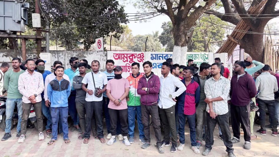 Tripura : बाइक सेवर’ किराए में कटौती के विरोध में अनिश्चितकालीन हड़ताल की घोषणा की Tripura : बाइक सेवर’ किराए में कटौती के विरोध में अनिश्चितकालीन हड़ताल की घोषणा की