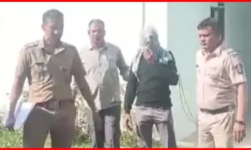 पत्नी के नाबालिग प्रेमी का अपहरण, पति ने दोस्त से कराया कुकर्म पत्नी के नाबालिग प्रेमी का अपहरण, पति ने दोस्त से कराया कुकर्म