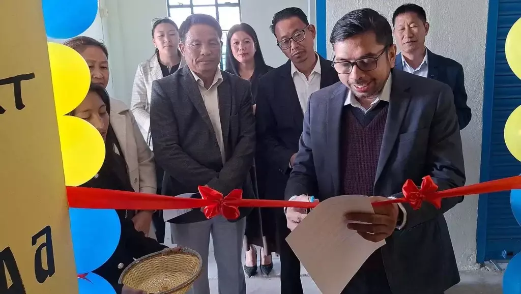 Nagaland : वोखा शहर में टोटप्रो प्ले स्कूल का उद्घाटन Nagaland : वोखा शहर में टोटप्रो प्ले स्कूल का उद्घाटन