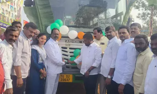 Telangana में दूर-दराज़ गांवों के लिए नई RTC बस सर्विस शुरू Telangana में दूर-दराज़ गांवों के लिए नई RTC बस सर्विस शुरू
