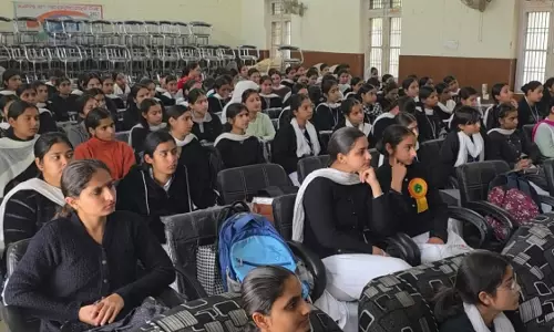 Kathua: सड़क सुरक्षा पर जागरूकता बढ़ाने का अभियान
