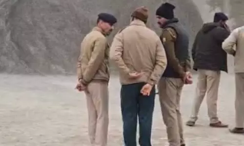 Nahan: पांवटा साहिब में स्टोन क्रशर हादसा में 19 वर्षीय युवक की मौत Nahan: पांवटा साहिब में स्टोन क्रशर हादसा में 19 वर्षीय युवक की मौत