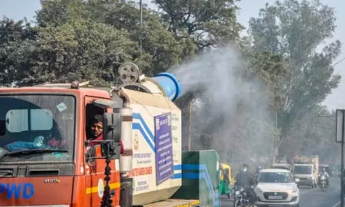 Delhi : एक्यूआई में सुधार के बाद एनसीआर में स्टेज 2 ग्रैप प्रतिबंध हटाए गए Delhi : एक्यूआई में सुधार के बाद एनसीआर में स्टेज 2 ग्रैप प्रतिबंध हटाए गए