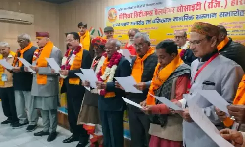 Haridwar: सीनियर सिटीजन वेलफेयर सोसाइटी की नई कार्यकारिणी को दिलाई शपथ