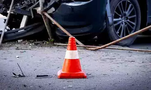 Police ने कन्फर्म किया: राइड में पिता और बेटे की मौत Police ने कन्फर्म किया: राइड में पिता और बेटे की मौत