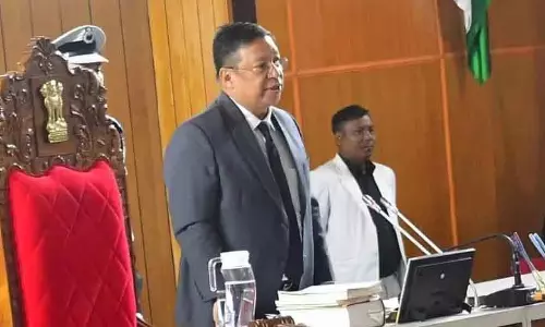 Meghalaya विधानसभा में स्पीकर ने सदस्यों को सेल्फी और सोशल मीडिया पोस्ट से रोका Meghalaya विधानसभा में स्पीकर ने सदस्यों को सेल्फी और सोशल मीडिया पोस्ट से रोका