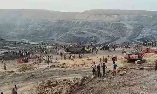 Nigeria: प्लेटो स्टेट की खदान में गैस धमाके से 38 खनिकों की मौत, दर्जनों घायल Nigeria: प्लेटो स्टेट की खदान में गैस धमाके से 38 खनिकों की मौत, दर्जनों घायल