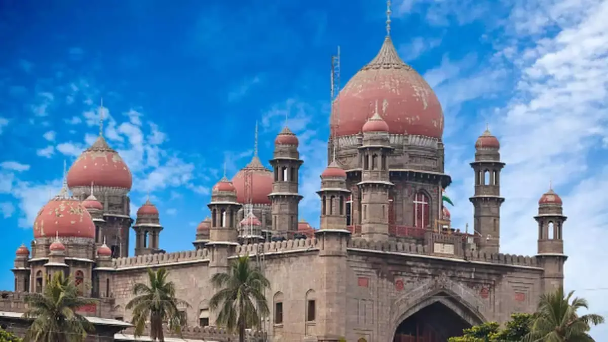 बुलडोजर न्याय? गुडीमलकापुर मामले में HC ने HYDRAA पर सवाल उठाए बुलडोजर न्याय? गुडीमलकापुर मामले में HC ने HYDRAA पर सवाल उठाए