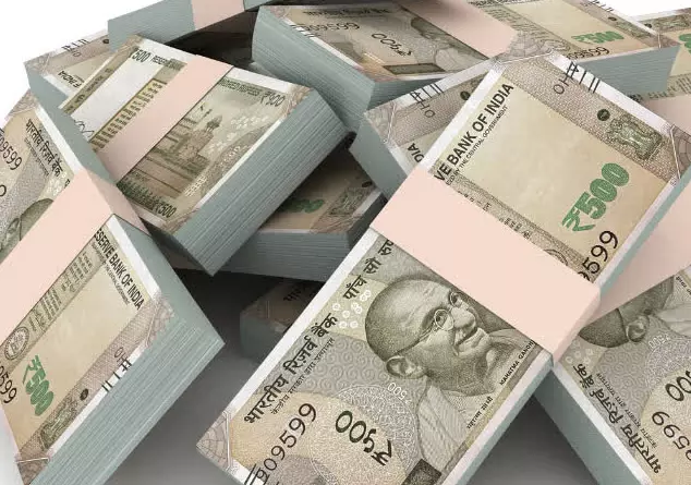 रायपुर : कैश लेकर वसूली एजेंट फरार रायपुर : कैश लेकर वसूली एजेंट फरार