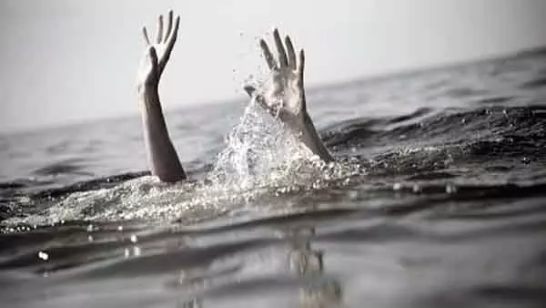 MP : तैराकी के दौरान लापता हुए 2 स्कूली बच्चों के शव रतलाम डैम में मिले MP : तैराकी के दौरान लापता हुए 2 स्कूली बच्चों के शव रतलाम डैम में मिले