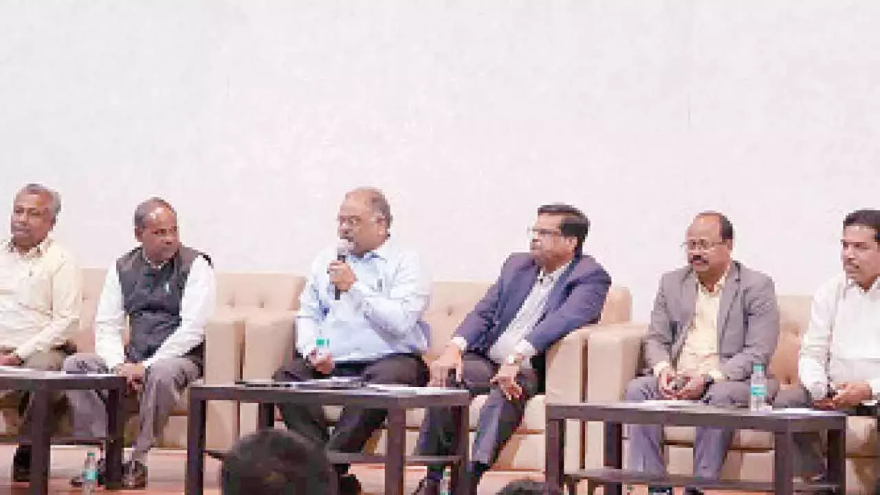 JNTUH ने एकेडमिक्स, रिसर्च और इनोवेशन में हुई प्रगति को दिखाया JNTUH ने एकेडमिक्स, रिसर्च और इनोवेशन में हुई प्रगति को दिखाया