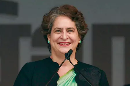 असम दौरे पर जाएंगी प्रियंका गांधी वाड्रा असम दौरे पर जाएंगी प्रियंका गांधी वाड्रा