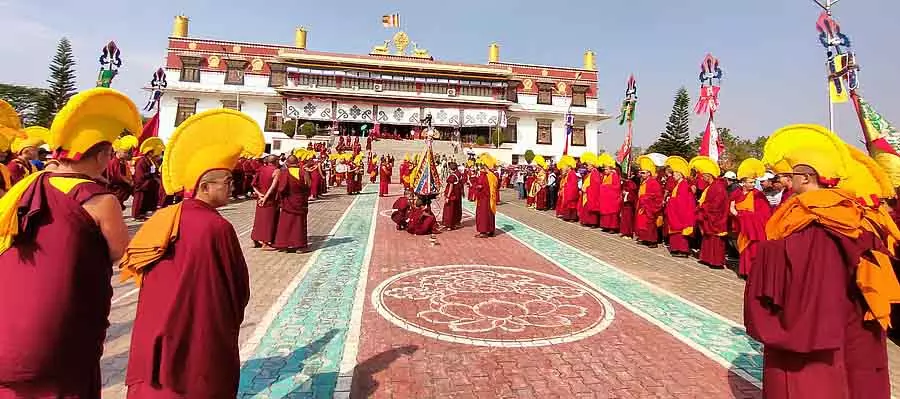 तिब्बती नववर्ष Losar: मुंडागोड़ा कैंप में आज से जश्न शुरू तिब्बती नववर्ष Losar: मुंडागोड़ा कैंप में आज से जश्न शुरू