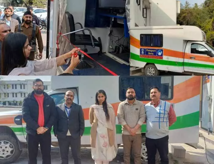 DC Reasi ने तीन दिवसीय मोबाइल पासपोर्ट वैन सेवा शिविर का उद्घाटन किया DC Reasi ने तीन दिवसीय मोबाइल पासपोर्ट वैन सेवा शिविर का उद्घाटन किया