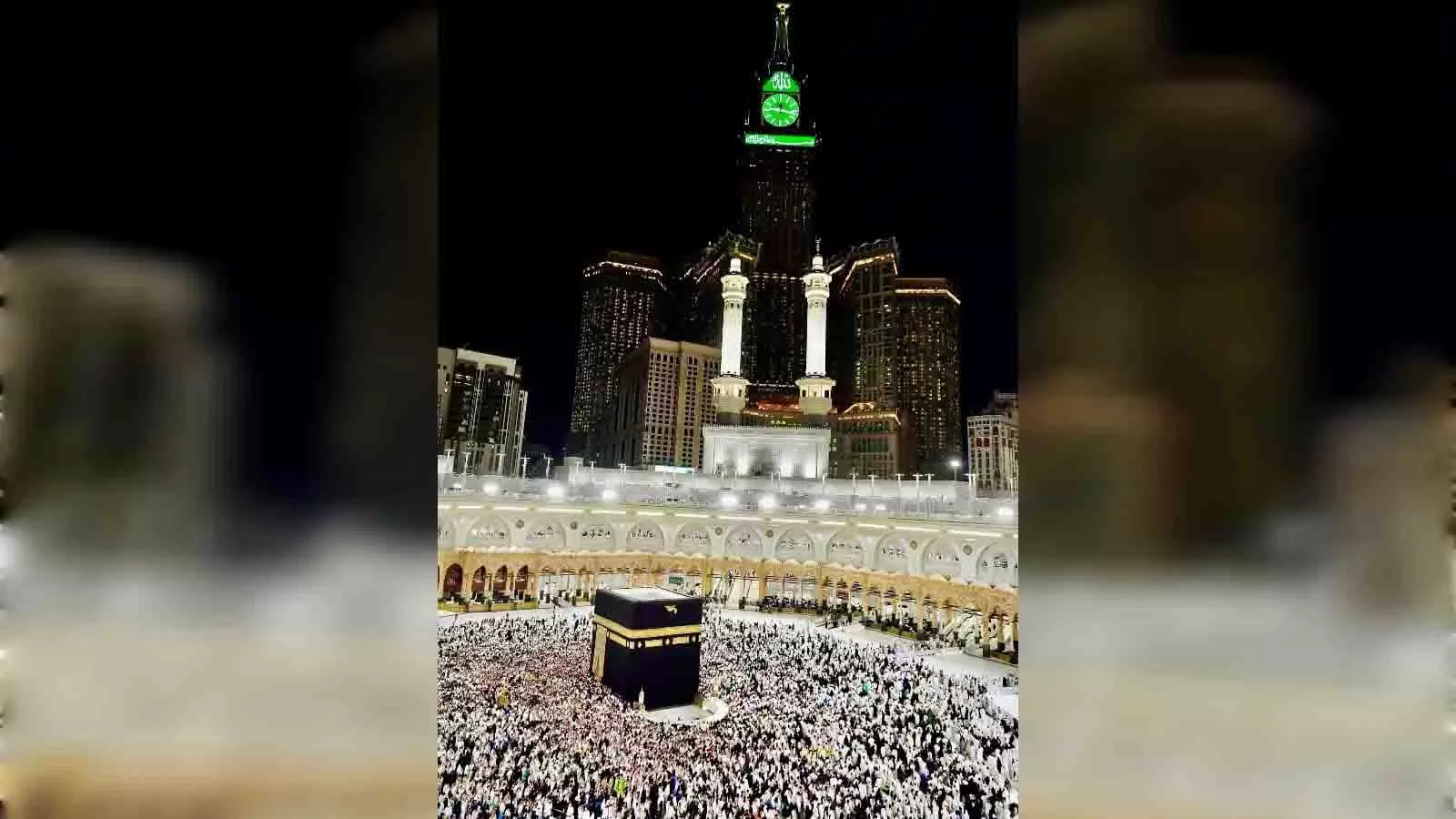 Ramzan 2026 की पहली तरावीह के लिए दो पवित्र मस्जिदों में भारी भीड़ उमड़ी Ramzan 2026 की पहली तरावीह के लिए दो पवित्र मस्जिदों में भारी भीड़ उमड़ी