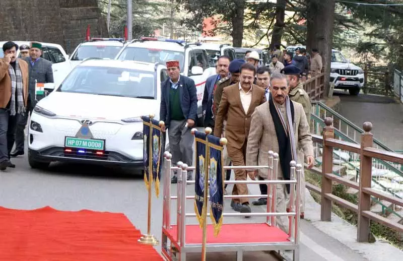 एयरपोर्ट ज़ोन के पास सभी संदिग्ध ज़मीन सौदों की जांच SIT करेगी: CM Sukhu एयरपोर्ट ज़ोन के पास सभी संदिग्ध ज़मीन सौदों की जांच SIT करेगी: CM Sukhu