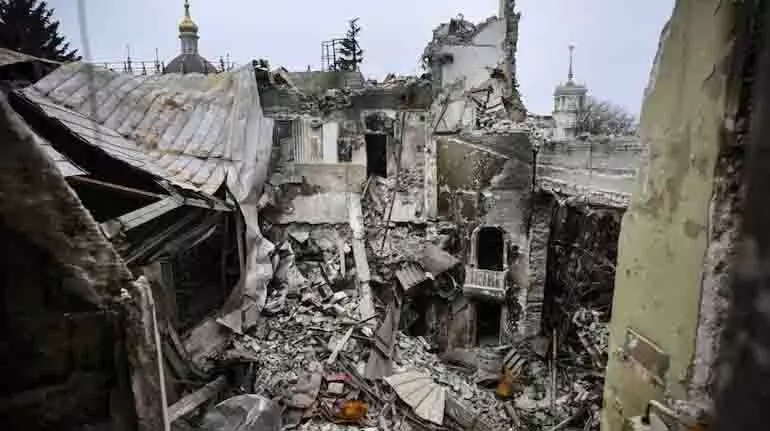 ट्रंप के ऑफिस में वापस आने के पहले साल में Ukraine war क्यों तेज़ हो गया है? ट्रंप के ऑफिस में वापस आने के पहले साल में Ukraine war क्यों तेज़ हो गया है?