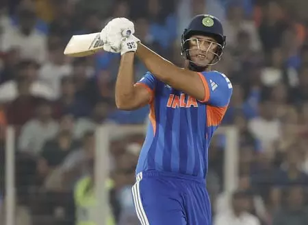 कप्तान और कोच ने मिडिल ओवर्स में स्ट्राइक रेट ऊंचा रखने को कहा था: Shivam Dubey कप्तान और कोच ने मिडिल ओवर्स में स्ट्राइक रेट ऊंचा रखने को कहा था: Shivam Dubey
