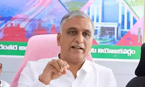 AICC का पूरे तेलंगाना कैबिनेट को दिल्ली बुलाना अपमानजनक: हरीश AICC का पूरे तेलंगाना कैबिनेट को दिल्ली बुलाना अपमानजनक: हरीश