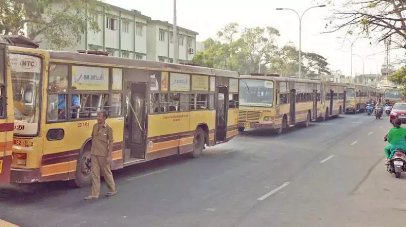 MTC कंडक्टर और महिला यात्री पर हमला करने के आरोप में 2 लोग गिरफ्तार MTC कंडक्टर और महिला यात्री पर हमला करने के आरोप में 2 लोग गिरफ्तार