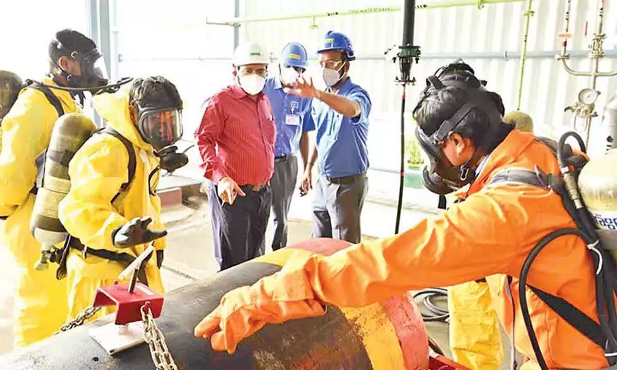 Andhra: मॉक ड्रिल, सेफ्टी कमिटी मीटिंग से इंडस्ट्री में जागरूकता बढ़ी