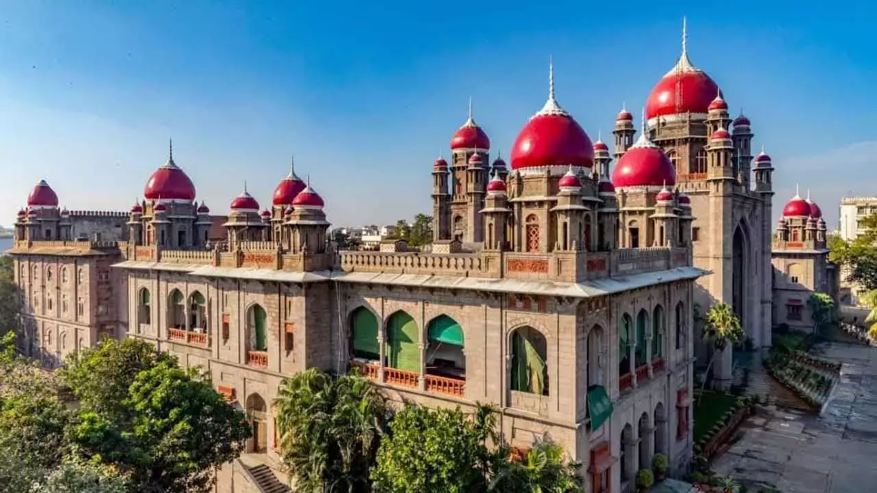 High Court ने लिफ्ट सुरक्षा कानून में देरी पर राज्य सरकार को अंतिम अल्टीमेटम जारी किया High Court ने लिफ्ट सुरक्षा कानून में देरी पर राज्य सरकार को अंतिम अल्टीमेटम जारी किया