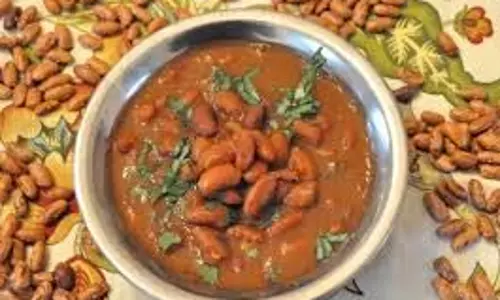 Recipe : स्वादिष्ट राजमा बनाने की आसान और झटपट विधि Recipe : स्वादिष्ट राजमा बनाने की आसान और झटपट विधि