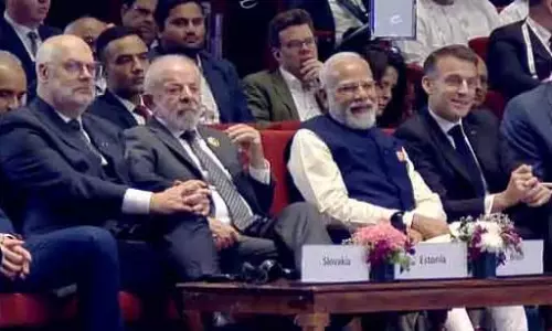 मोदी ने दिल्ली में AI समिट का उद्घाटन किया, दुनिया भर के नेताओं ने हिस्सा लिया