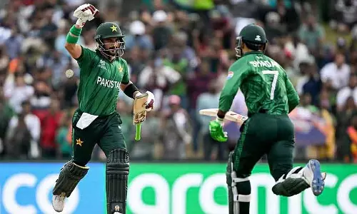 ICC T20 World Cup : फरहान के पहले शतक से पाकिस्तान सुपर आठ में पहुंचा
