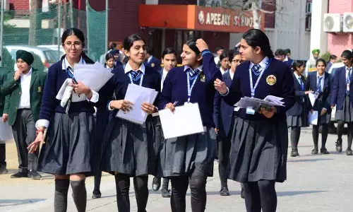 Punjab के स्टूडेंट्स बिना काफ़ी सिस्टम के प्रैक्टिकल कंप्यूटर साइंस एग्जाम में बैठे Punjab के स्टूडेंट्स बिना काफ़ी सिस्टम के प्रैक्टिकल कंप्यूटर साइंस एग्जाम में बैठे