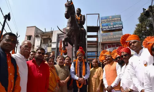 राज्यपाल डेका ने छत्रपति शिवाजी महाराज की जयंती पर किया नमन राज्यपाल डेका ने छत्रपति शिवाजी महाराज की जयंती पर किया नमन