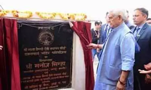 लेफ्टिनेंट गवर्नर ने Katra में श्री शंकराचार्य मंदिर की आधारशिला रखी लेफ्टिनेंट गवर्नर ने Katra में श्री शंकराचार्य मंदिर की आधारशिला रखी