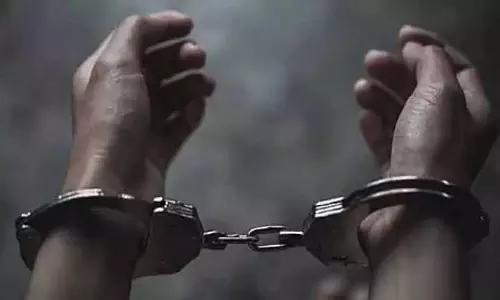 Karukka Vinoth ने पुझल जेल में डिप्टी जेलर पर हमला किया